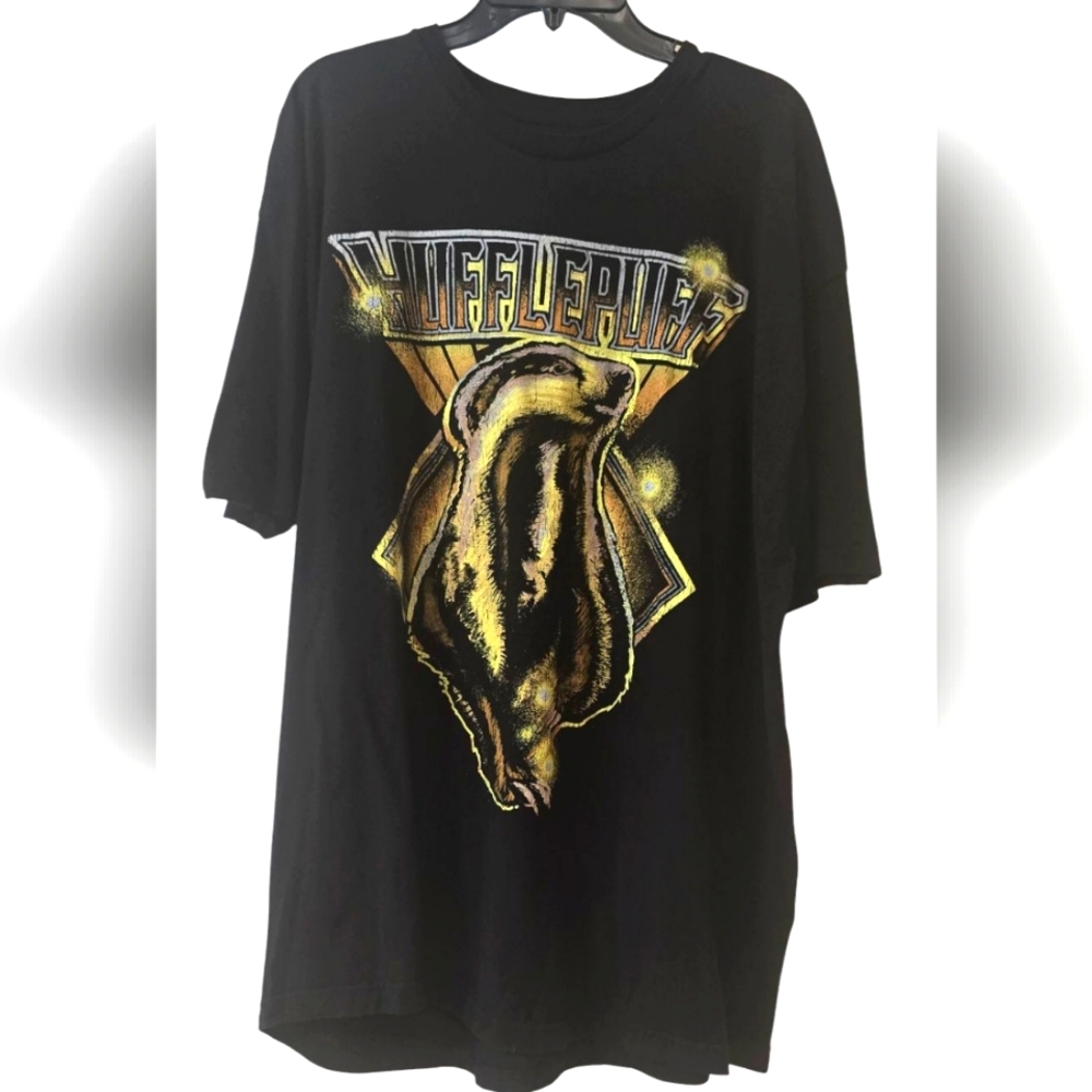 🥳 3/$30 Harry Potter Hufflepuff Rock T-Shirt Size 3XL